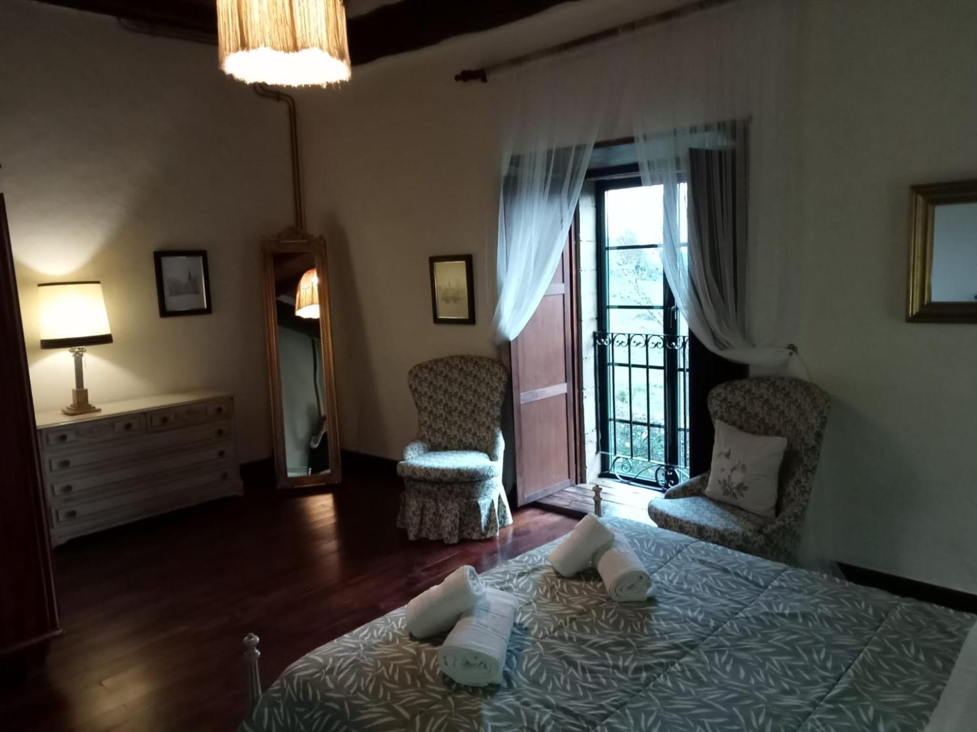 Palacio De Cantiz "Reserva De Ancares" Becerrea Екстер'єр фото