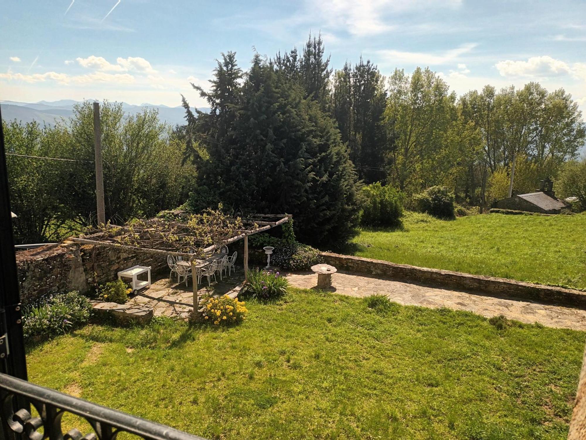 Palacio De Cantiz "Reserva De Ancares" Becerrea Екстер'єр фото